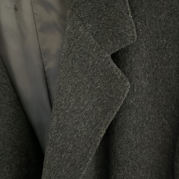 Price Firm!! Vintage Men’s Long 100% Cashmere Charcoal Gray 3 Button Coat. 44 XL - Picture 9 of 10
